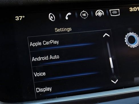 Used 2018 Cadillac XT5 Luxury w/ Driver Awareness Package image 28