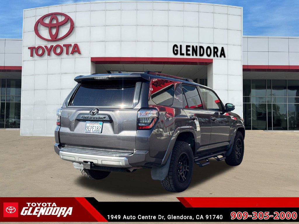 Certified 2019 Toyota 4Runner TRD Off-Road Premium AWD/4WD image 11