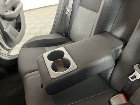 Used 2020 Nissan Sentra SV FWD image 36