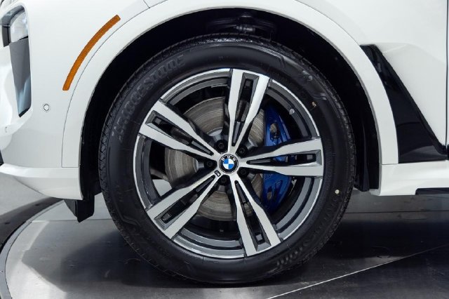 New 2027 BMW X7 xDrive40i w/ Executive Package AWD/4WD image 26