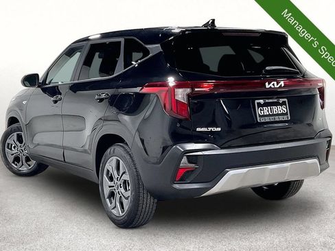 Used 2026 Kia Seltos LX AWD/4WD image 15