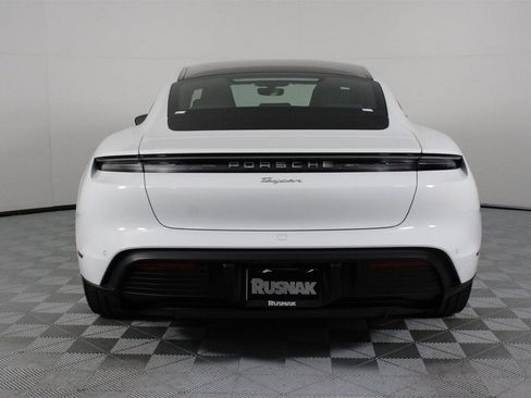 Used 2025 Porsche Taycan image 6
