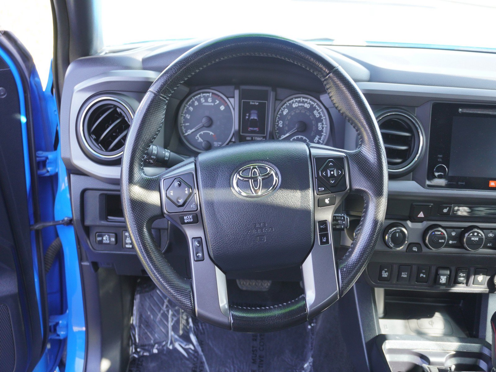Used 2019 Toyota Tacoma TRD Pro AWD/4WD image 16