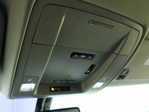 Used 2017 GMC Sierra 1500 SLE image 19