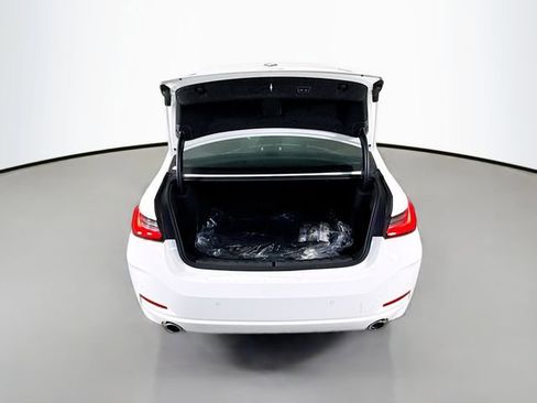 New 2026 BMW 330i xDrive Sedan w/ Premium Package image 25