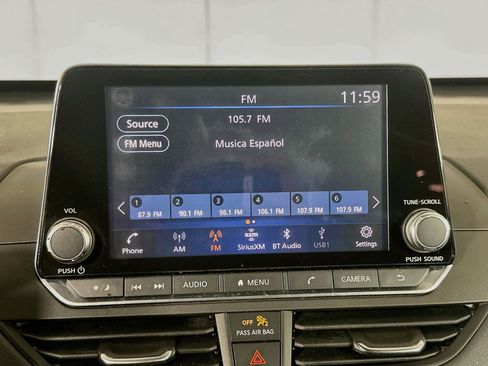 Used 2021 Nissan Altima 2.5 SV FWD image 21