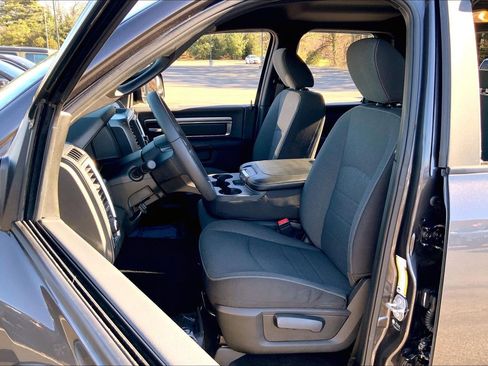 Certified 2022 RAM 1500 Classic Warlock w/ Trailer & Traction Group image 8