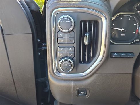 Certified 2023 GMC Sierra 2500 Denali w/ Denali Ultimate Package image 21