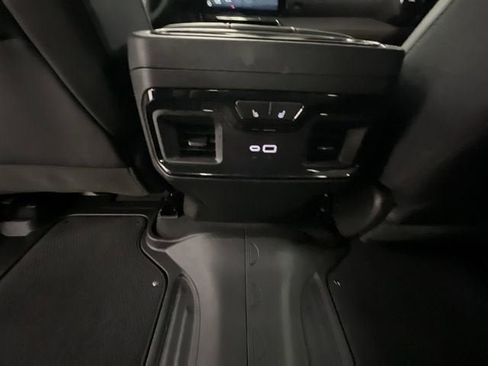 Certified 2024 GMC Sierra 1500 AT4 w/ Technology Package AWD/4WD image 21