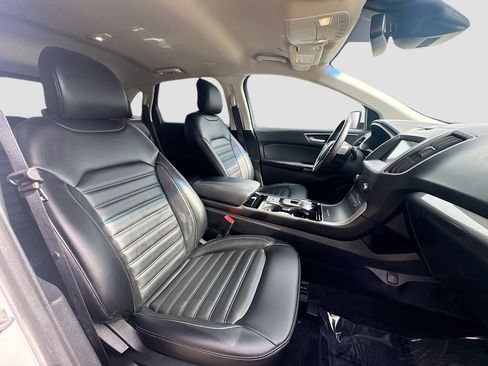 Used 2019 Ford Edge SEL w/ Equipment Group 201A FWD image 27