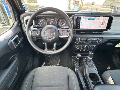 New 2026 Jeep Gladiator Sport image 20