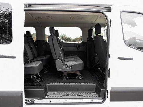 Used 2023 Ford Transit 350 XLT image 37