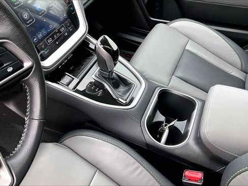 Used 2023 Subaru Outback Onyx Edition image 17