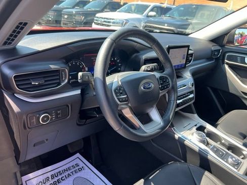 Certified 2023 Ford Explorer XLT w/ Equipment Group 202A AWD/4WD image 7