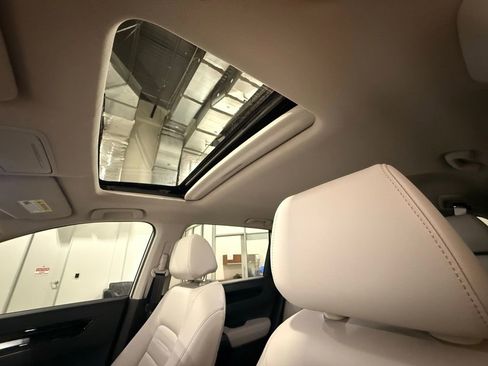 Used 2025 Honda CR-V EX-L image 17