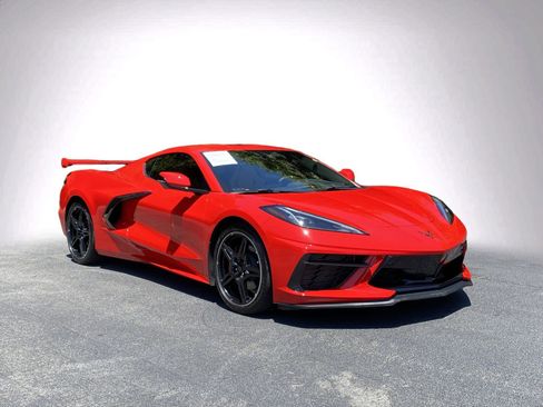 Used 2024 Chevrolet Corvette Stingray Preferred Cpe w/ 2LT RWD image 2