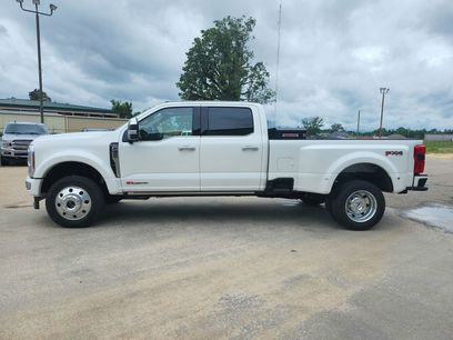 New 2026 Ford F450 Platinum w/ Platinum Plus Package