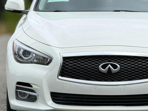 Used 2015 INFINITI Q50 Premium w/ Navigation Package RWD image 11