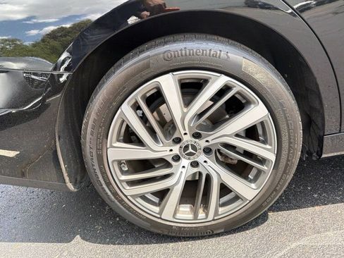 Used 2024 Mercedes-Benz E 350 4MATIC Sedan image 14