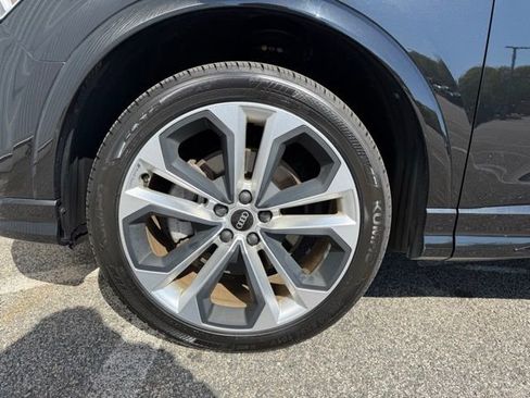 Used 2022 Audi Q3 2.0T Premium Plus w/ Premium Plus Package AWD/4WD image 26