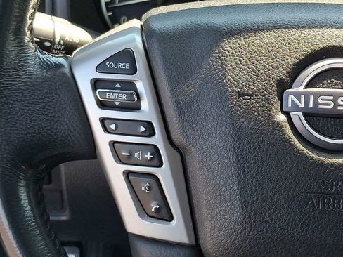 Used 2023 Nissan Titan SV w/ SV Convenience Package AWD/4WD image 20