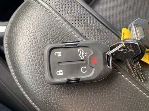 Used 2022 GMC Sierra 3500 Denali w/ Denali Ultimate Package image 55