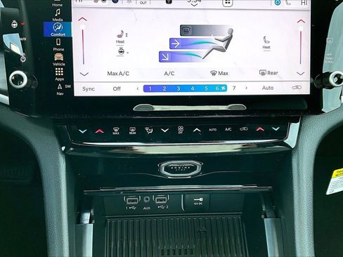 New 2026 Jeep Grand Cherokee Limited image 18