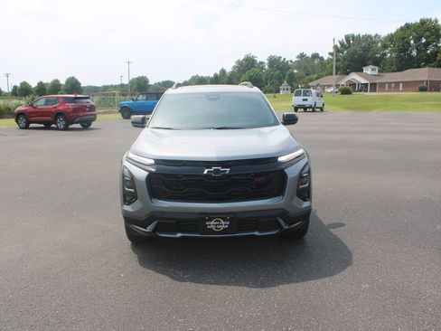New 2027 Chevrolet Equinox RS w/ Convenience Package III AWD/4WD image 3