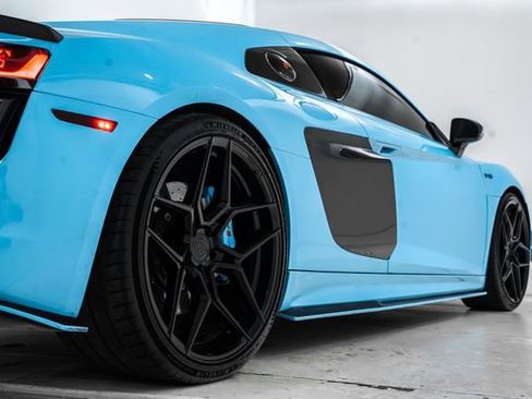 Used 2017 Audi R8 V10 plus AWD/4WD image 15