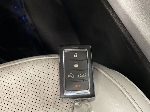 Used 2021 Jeep Grand Cherokee L Overland image 30