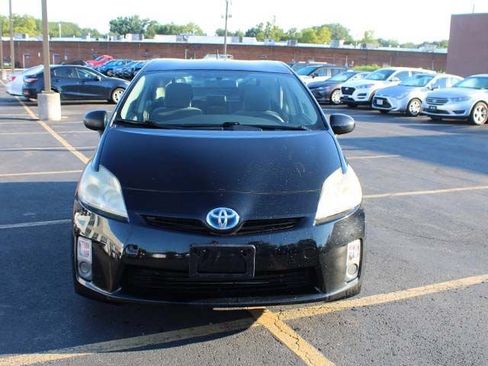 Used 2010 Toyota Prius Three FWD image 3