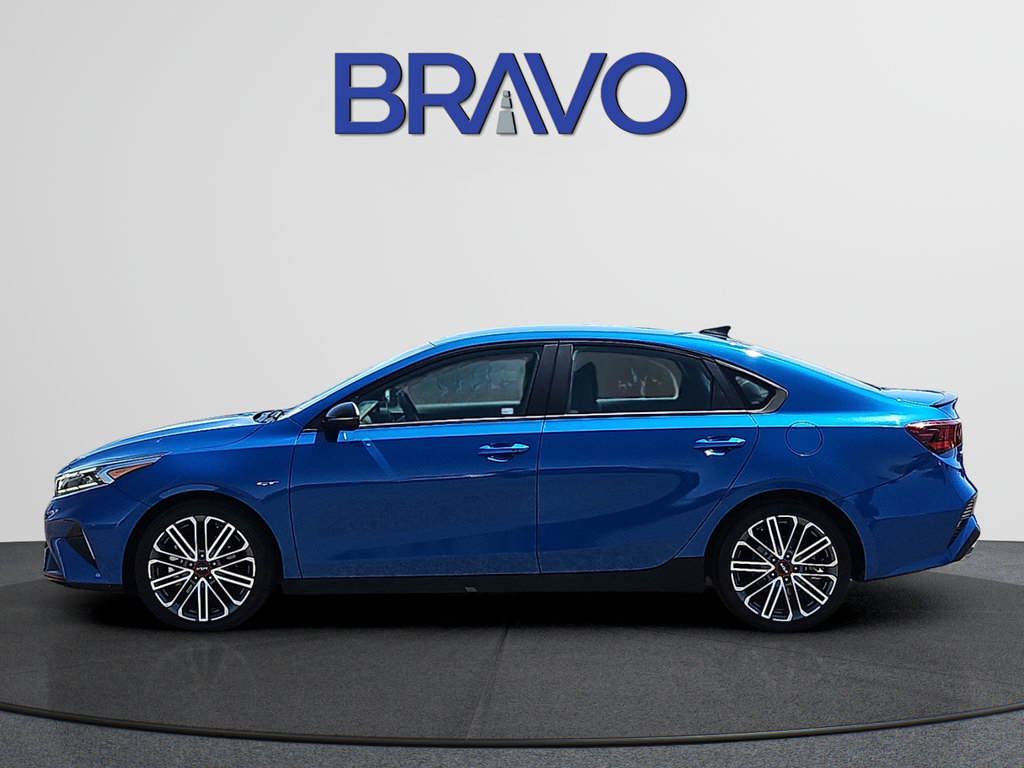 Used 2023 Kia Forte GT FWD image 2