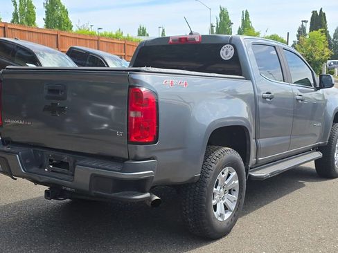 Used 2018 Chevrolet Colorado LT AWD/4WD image 3