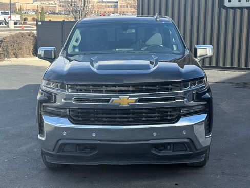 Used 2020 Chevrolet Silverado 1500 LT image 2