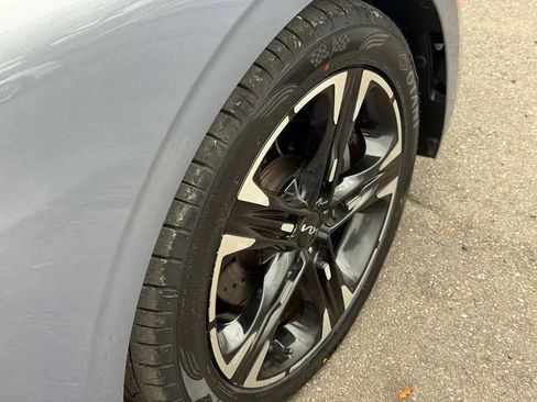 Used 2021 Kia K5 LXS image 9