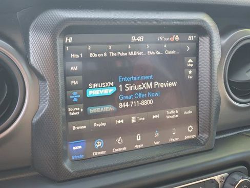 Used 2022 Jeep Wrangler Unlimited Willys image 14