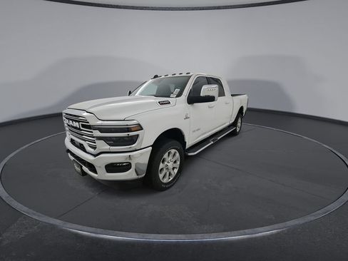 New 2026 RAM 2500 Laramie AWD/4WD image 4