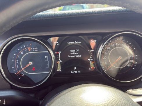 Used 2022 Jeep Wrangler Unlimited Sport image 15