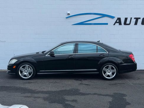 Used 2013 Mercedes-Benz S 550 S 550 Sedan 4D image 3