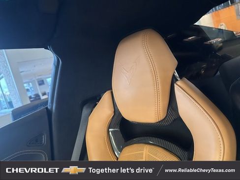 Certified 2022 Chevrolet Corvette Stingray Premium Cpe w/ Z51 Performance Package image 19