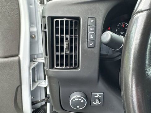 Certified 2023 Chevrolet Express 2500 w/ Driver Convenience Package image 16