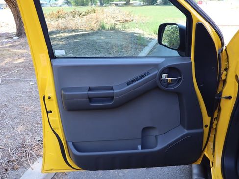 Used 2008 Nissan Xterra S w/ Supplemental Air Bag Pkg AWD/4WD image 23