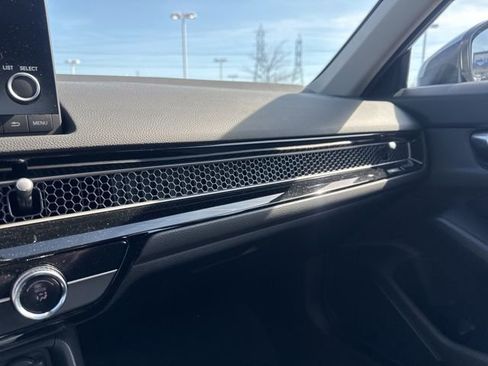 Used 2024 Honda Civic LX image 24