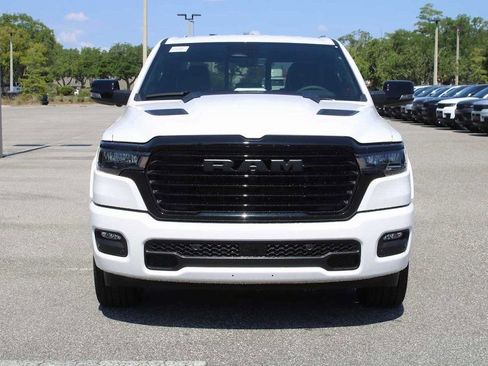Used 2026 RAM 1500 Laramie AWD/4WD image 10