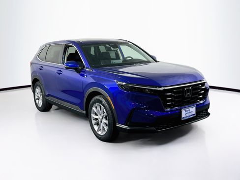 Used 2023 Honda CR-V EX image 3