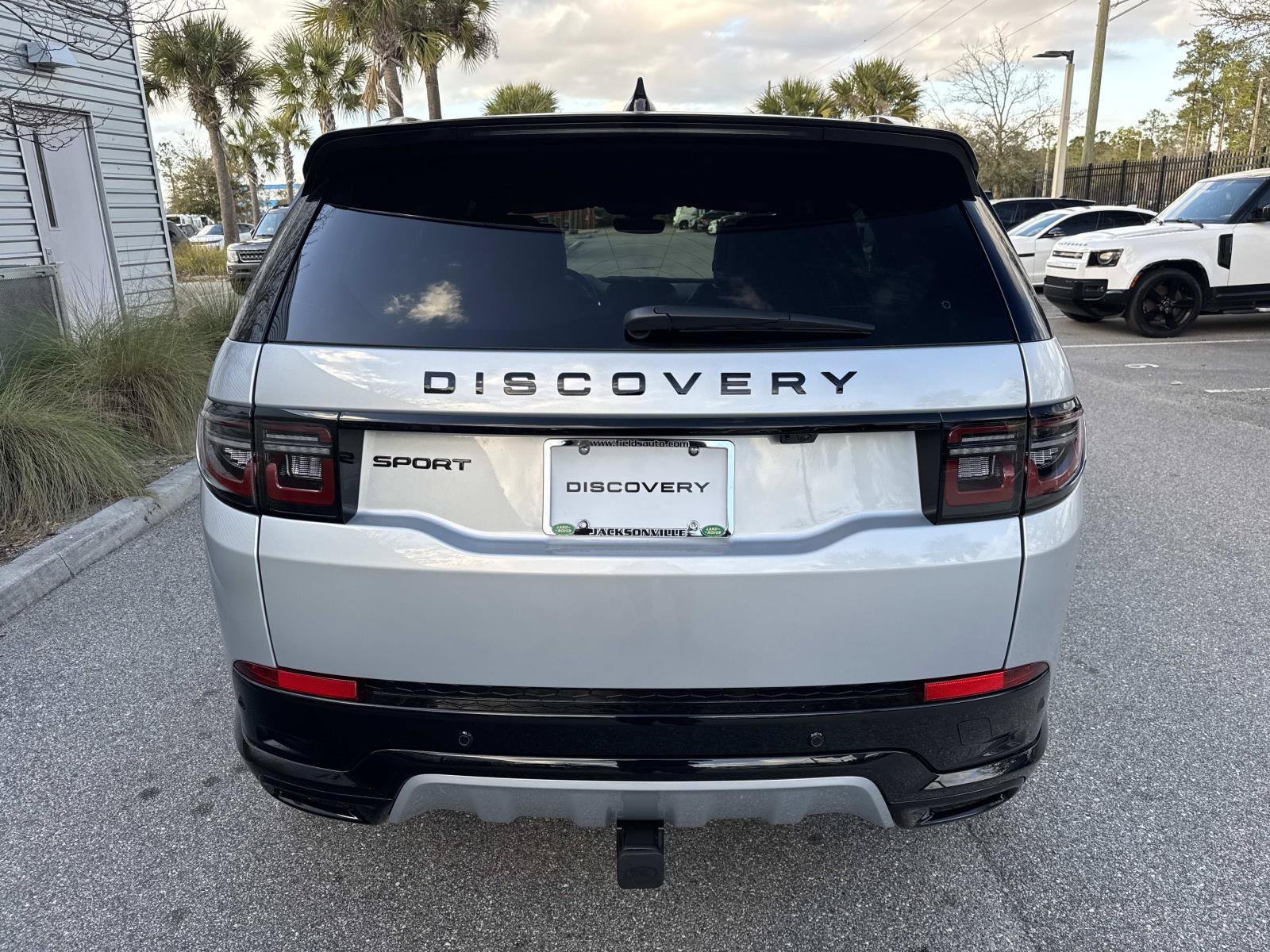 Used 2026 Land Rover Discovery Sport Landmark AWD/4WD image 7