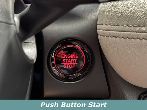 Used 2026 Honda HR-V EX-L image 9