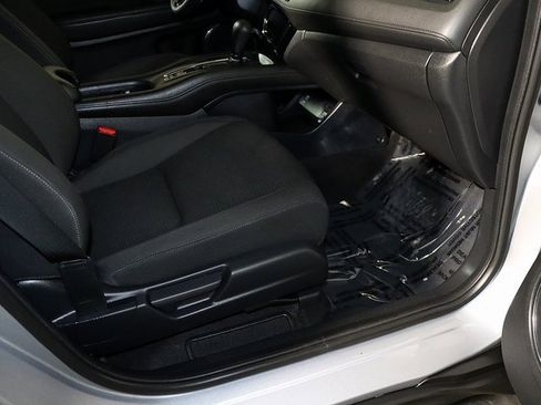 Used 2022 Honda HR-V EX image 32