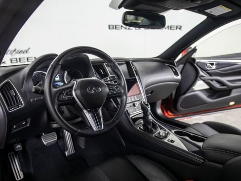 Used 2017 INFINITI Q60 Red Sport 400 RWD image 20