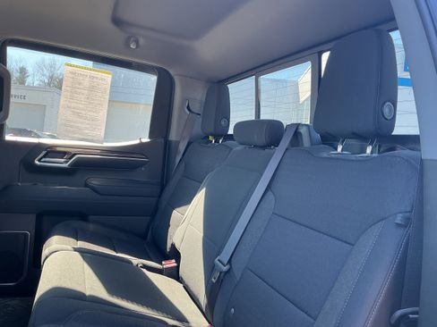 Certified 2023 Chevrolet Silverado 1500 LT AWD/4WD image 9